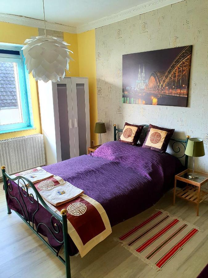 Bed & Breakfast Stayincologne 2*